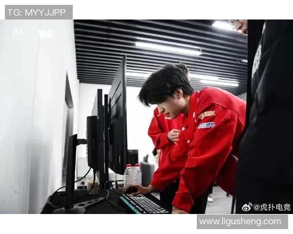 WE战队的重生之路:从传统强队到全球电竞新星的蜕变与挑战 WE战队的重生之路:从传统强队到全球电竞新星的蜕变与挑战