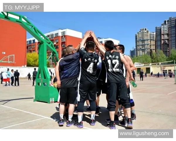 杭州篮球队边路渗透革新探索新战术提升球队竞争力