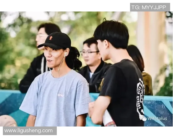 武汉街舞队在世界滑板锦标赛中的逆袭之旅与荣耀时刻 武汉街舞队在世界滑板锦标赛中的逆袭之旅与荣耀时刻