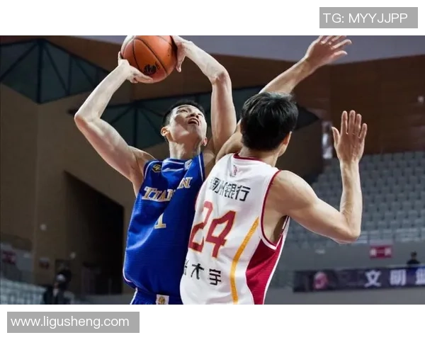 吴前的篮球之路:从青涩少年到赛场巨星的成长历程与奋斗故事 吴前的篮球之路:从青涩少年到赛场巨星的成长历程与奋斗故事